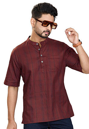 Woven Pure Cotton Short Kurta in Maroon