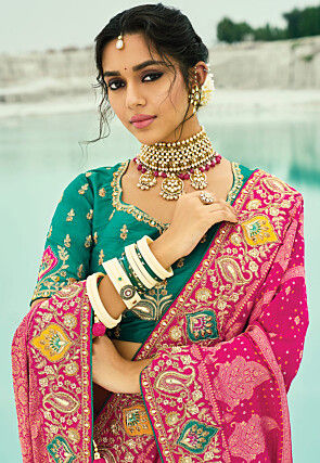 Woven Pure Georgette Jacquard Saree in Fuchsia