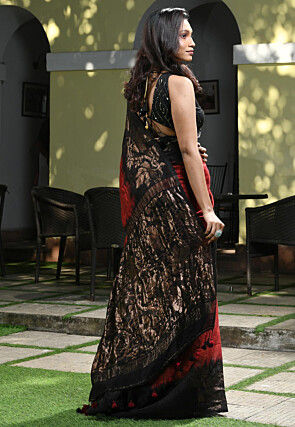 Woven Pure Matka Silk Saree in Maroon