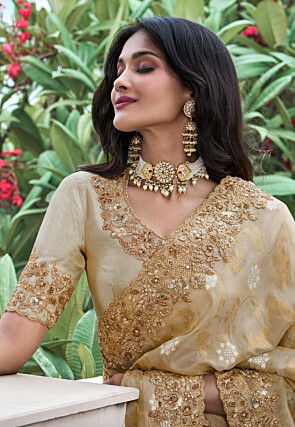 Woven Viscose Organza Scalloped Saree in Beige