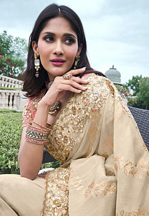 Woven Viscose Organza Scalloped Saree in Off White