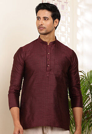 Woven Viscose Rayon Jacquard Kurta in Maroon