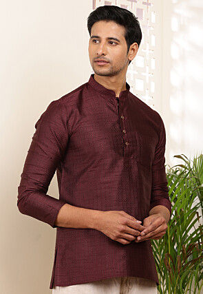 Woven Viscose Rayon Jacquard Kurta in Maroon