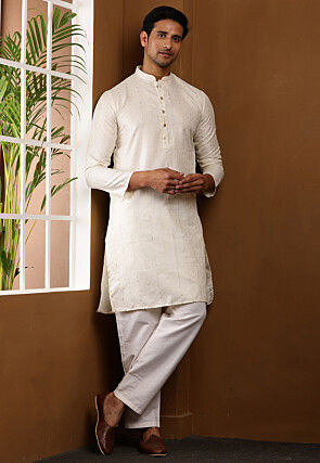 Woven Viscose Rayon Kurta in Off White