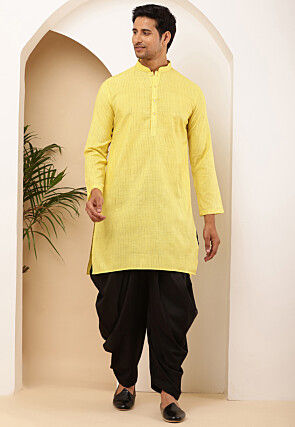 Woven Viscose Rayon Kurta Set in Yellow