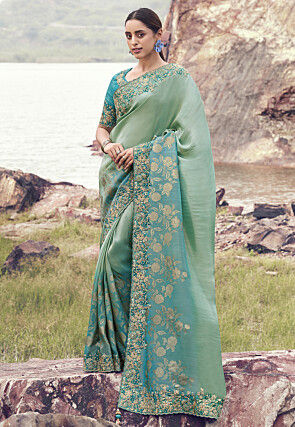 Woven Viscose Silk Scalloped Saree in Pastel Green