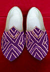 Bandhej Printed Crepe Mens Mojari in Violet