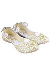 Embroidered Synthetic Women Jutti in White