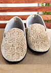 Embroidered Velvet Mojari in Beige