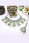 Kundan Choker Necklace Set