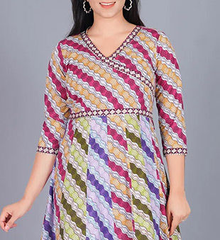 Flaunt a regal look in enchanting Anarkalis from Utsav Fashion. Get now! Flaunt a regal look in enchanting Anarkalis from Utsav Fashion. Get now!